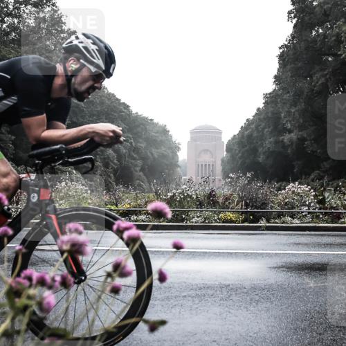 13.09.2026 - Stadtparktriathlon H.Heesch http://msf.ph/oto/10271833 13.09.2026 09:04:49 Radfahren 5, 12, 21, 86, 107, 148 meine-sportfotos.de