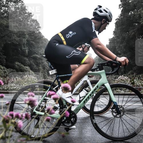 13.09.2026 - Stadtparktriathlon H.Heesch http://msf.ph/oto/10271837 13.09.2026 09:04:51 Radfahren 5, 11, 12, 21, 86, 148 meine-sportfotos.de