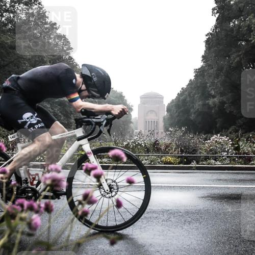 13.09.2026 - Stadtparktriathlon H.Heesch http://msf.ph/oto/10271848 13.09.2026 09:04:57 Radfahren 11, 26, 134, 139, 140 meine-sportfotos.de