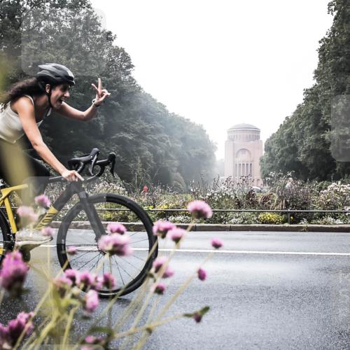 13.09.2026 - Stadtparktriathlon H.Heesch http://msf.ph/oto/10271859 13.09.2026 10:31:27 Radfahren 246, 319 meine-sportfotos.de