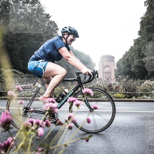 13.09.2026 - Stadtparktriathlon H.Heesch http://msf.ph/oto/10271869 13.09.2026 10:31:37 Radfahren 256, 297, 401, 442 meine-sportfotos.de
