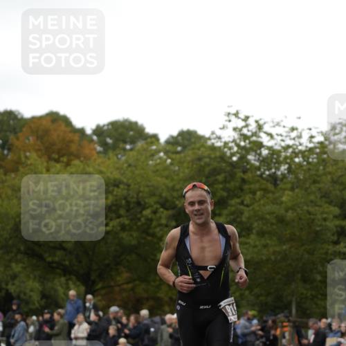 13.09.2026 - Stadtparktriathlon Patografie http://msf.ph/oto/10271872 13.09.2026 12:31:45 Ziel 724, 919 meine-sportfotos.de