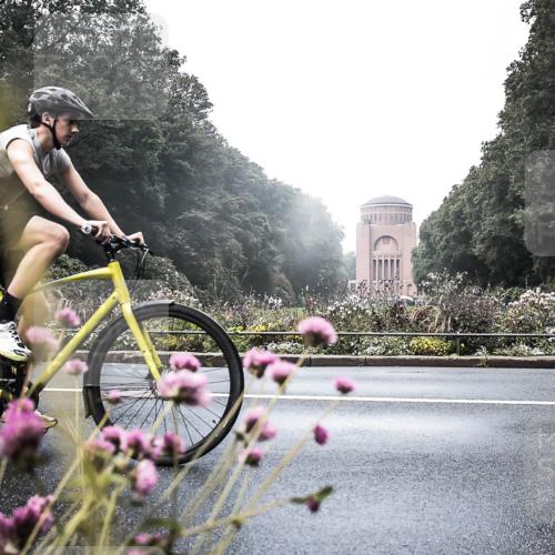 13.09.2026 - Stadtparktriathlon H.Heesch http://msf.ph/oto/10271892 13.09.2026 10:31:52 Radfahren 332, 407 meine-sportfotos.de