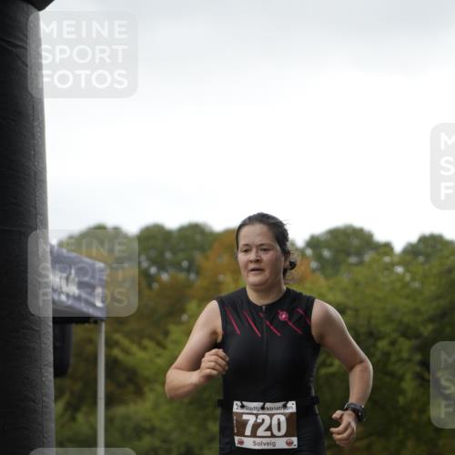 13.09.2026 - Stadtparktriathlon Patografie http://msf.ph/oto/10271903 13.09.2026 12:32:07 Ziel 720, 914 meine-sportfotos.de