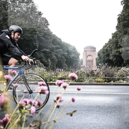 13.09.2026 - Stadtparktriathlon H.Heesch http://msf.ph/oto/10271923 13.09.2026 10:32:20 Radfahren 404, 431 meine-sportfotos.de