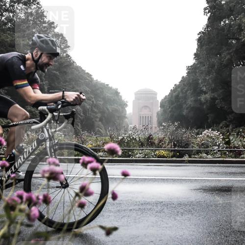 13.09.2026 - Stadtparktriathlon H.Heesch http://msf.ph/oto/10271928 13.09.2026 09:05:47 Radfahren 40, 121 meine-sportfotos.de