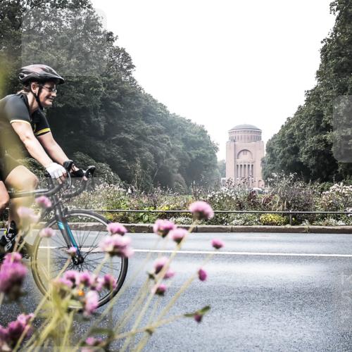 13.09.2026 - Stadtparktriathlon H.Heesch http://msf.ph/oto/10271944 13.09.2026 10:32:40 Radfahren 409, 456 meine-sportfotos.de