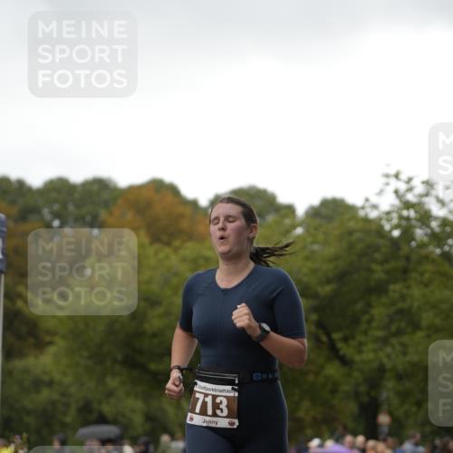 13.09.2026 - Stadtparktriathlon Patografie http://msf.ph/oto/10271945 13.09.2026 12:32:45 Ziel 713, 815 meine-sportfotos.de