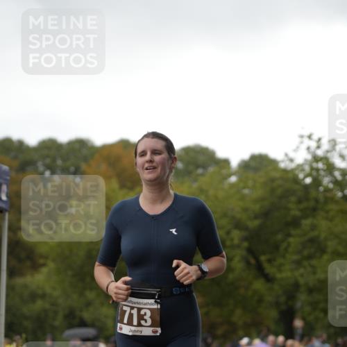 13.09.2026 - Stadtparktriathlon Patografie http://msf.ph/oto/10271950 13.09.2026 12:32:45 Ziel 713, 815 meine-sportfotos.de