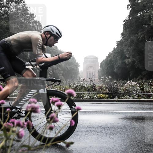 13.09.2026 - Stadtparktriathlon H.Heesch http://msf.ph/oto/10271954 13.09.2026 09:06:07 Radfahren 50, 96 meine-sportfotos.de