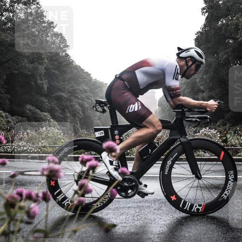 13.09.2026 - Stadtparktriathlon H.Heesch http://msf.ph/oto/10271965 13.09.2026 09:06:19 Radfahren 129, 138, 175 meine-sportfotos.de