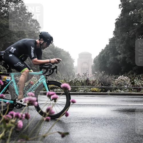 13.09.2026 - Stadtparktriathlon H.Heesch http://msf.ph/oto/10271989 13.09.2026 09:06:47 Radfahren 18, 25, 33, 34, 41, 76, 102, 114 meine-sportfotos.de