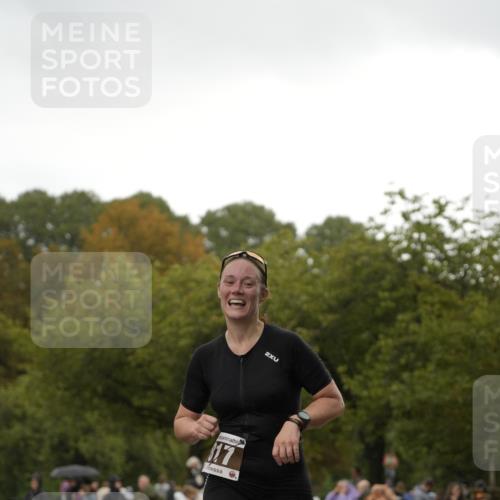 13.09.2026 - Stadtparktriathlon Patografie http://msf.ph/oto/10271995 13.09.2026 12:33:04 Ziel 749, 817 meine-sportfotos.de