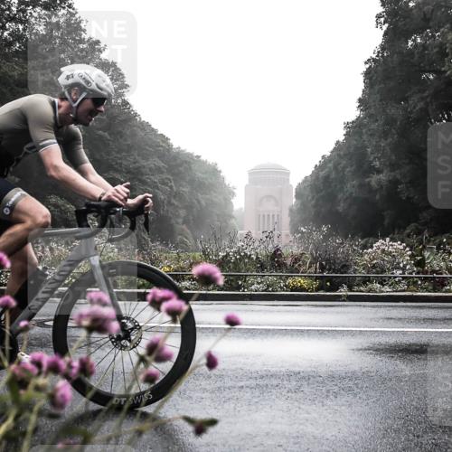13.09.2026 - Stadtparktriathlon H.Heesch http://msf.ph/oto/10271999 13.09.2026 09:06:49 Radfahren 18, 25, 33, 34, 41, 76, 84, 102, 114 meine-sportfotos.de
