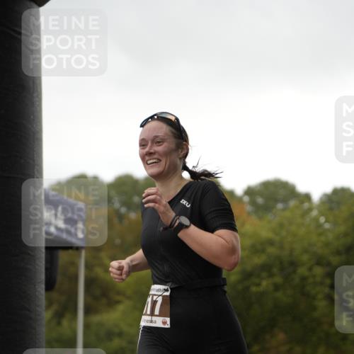 13.09.2026 - Stadtparktriathlon Patografie http://msf.ph/oto/10272000 13.09.2026 12:33:04 Ziel 749, 817 meine-sportfotos.de