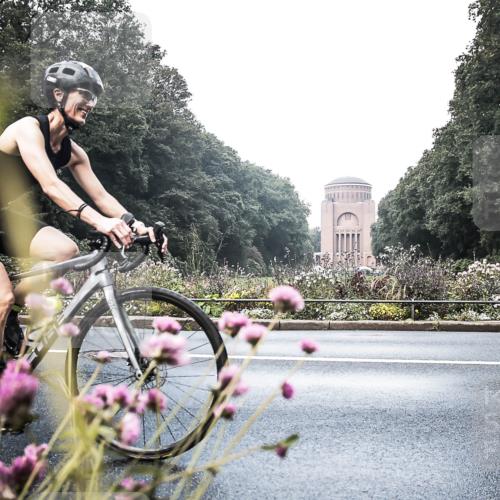 13.09.2026 - Stadtparktriathlon H.Heesch http://msf.ph/oto/10272004 13.09.2026 10:33:48 Radfahren 375, 403 meine-sportfotos.de