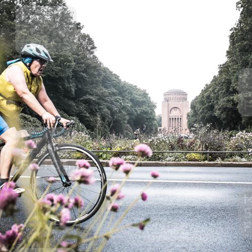 13.09.2026 - Stadtparktriathlon H.Heesch http://msf.ph/oto/10272027 13.09.2026 10:34:18 Radfahren 359, 447, 777 meine-sportfotos.de