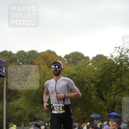 13.09.2026 - Stadtparktriathlon Patografie http://msf.ph/oto/10272051 13.09.2026 12:34:27 Ziel 789, 822, 924 meine-sportfotos.de