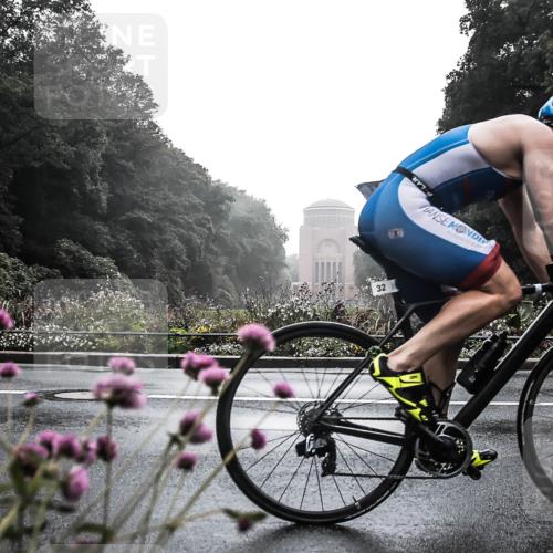 13.09.2026 - Stadtparktriathlon H.Heesch http://msf.ph/oto/10272055 13.09.2026 09:07:23 Radfahren 20, 32, 99, 158 meine-sportfotos.de