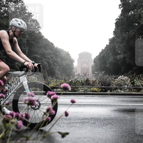 13.09.2026 - Stadtparktriathlon H.Heesch http://msf.ph/oto/10272085 13.09.2026 09:07:41 Radfahren 75, 88, 154, 177 meine-sportfotos.de