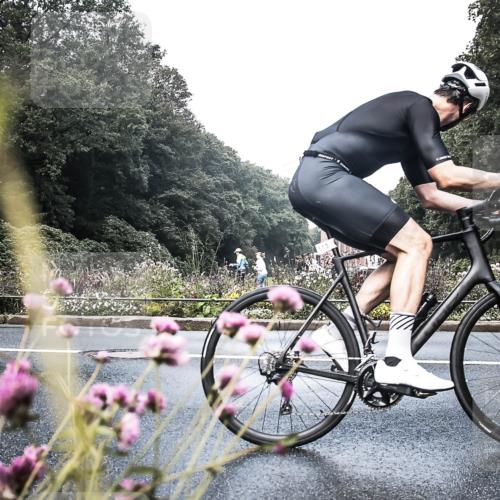 13.09.2026 - Stadtparktriathlon H.Heesch http://msf.ph/oto/10272088 13.09.2026 10:35:20 Radfahren 437, 513 meine-sportfotos.de