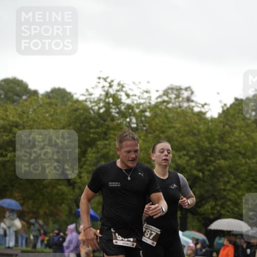 13.09.2026 - Stadtparktriathlon Patografie http://msf.ph/oto/10272096 13.09.2026 12:34:44 Ziel 787, 904 meine-sportfotos.de