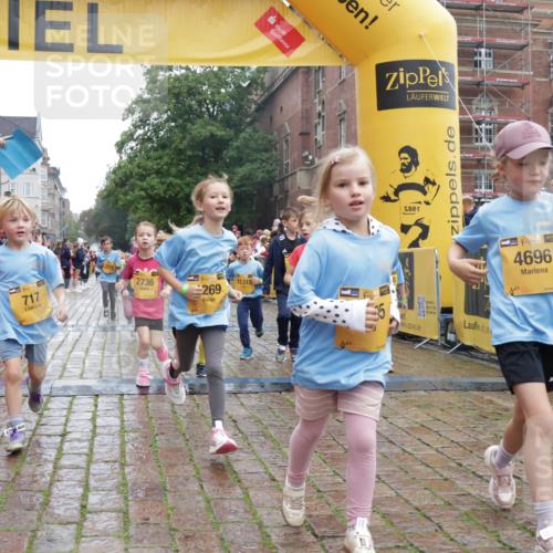 13.09.2026 - Kiel Lauf Yannick Fuchs http://msf.ph/oto/10272121 13.09.2026 08:34:50 Ziel 530, 729, 1104, 1105, 1918, 2276, 2622, 2641, 4989, 5022, 5042, 5579, 5625, 5922, 6335, 6369, 6505, 7348, 7382, 8339, 8358, 8499, 8528, 8971, 9167, 9179, 9881, 10023, 11110, 11150, 11158, 11183, 11457, 12033, 12141, 12352, 12538, 12549, 126, 138, 720, 831, 1623, 1624, 2108, 2276, 2612, 2622, 2740, 3023, 3058, 3118, 3277, 3380, 3953, 4016, 4417, 4584, 5099, 5897, 6111, 7042, 7135, 7408, 7957, 8226, 8333, 8423, 8836, 8930, 8983, 9047, 10713, 10815, 12100, 1103, 9211, 10121 meine-sportfotos.de