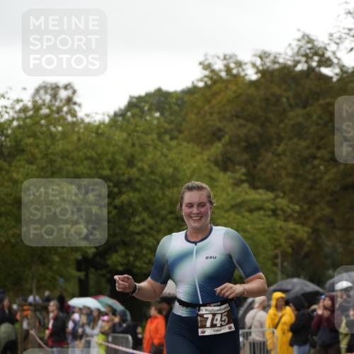 13.09.2026 - Stadtparktriathlon Patografie http://msf.ph/oto/10272125 13.09.2026 12:35:11 Ziel 745 meine-sportfotos.de