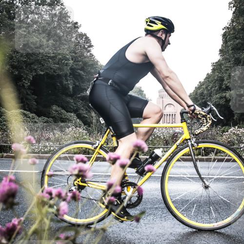 13.09.2026 - Stadtparktriathlon H.Heesch http://msf.ph/oto/10272194 13.09.2026 10:36:56 Radfahren 346, 382, 439, 575 meine-sportfotos.de