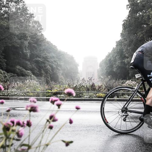 13.09.2026 - Stadtparktriathlon H.Heesch http://msf.ph/oto/10272200 13.09.2026 09:08:32 Radfahren 83, 120, 128, 160 meine-sportfotos.de