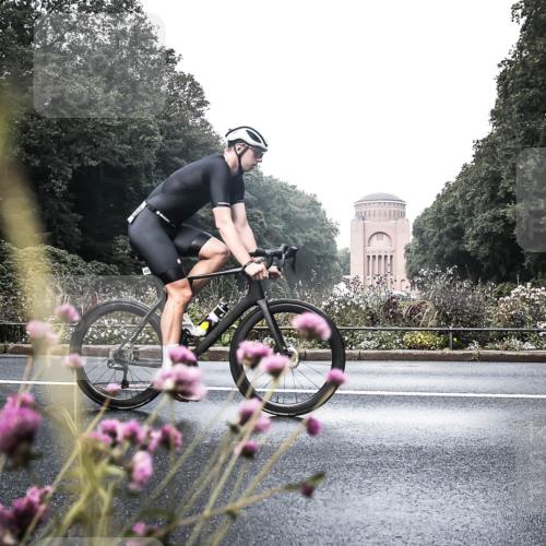 13.09.2026 - Stadtparktriathlon H.Heesch http://msf.ph/oto/10272203 13.09.2026 10:37:02 Radfahren 221, 345, 414, 480 meine-sportfotos.de