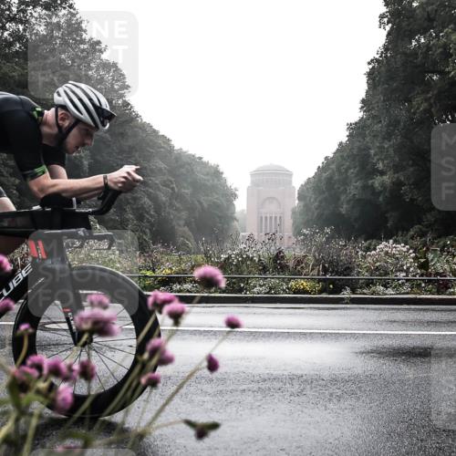 13.09.2026 - Stadtparktriathlon H.Heesch http://msf.ph/oto/10272208 13.09.2026 09:08:48 Radfahren 100 meine-sportfotos.de