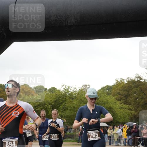 13.09.2026 - Stadtparktriathlon Patografie http://msf.ph/oto/10272212 13.09.2026 12:36:00 Ziel 733, 765, 847, 864, 894, 963 meine-sportfotos.de