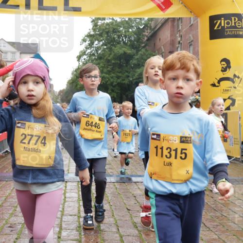 13.09.2026 - Kiel Lauf Yannick Fuchs http://msf.ph/oto/10272221 13.09.2026 08:34:54 Ziel 530, 729, 1010, 1104, 1105, 1918, 2643, 4989, 5042, 5416, 5579, 5922, 6335, 6503, 6505, 6595, 7348, 7382, 8339, 8358, 8499, 8509, 8528, 8971, 9686, 9756, 10857, 11110, 11150, 11158, 11183, 12033, 12141, 12352, 12489, 12538, 126, 138, 720, 831, 1623, 1624, 2108, 2276, 2612, 2622, 2641, 2740, 3023, 3058, 3118, 3277, 3380, 3953, 4016, 4584, 5022, 5625, 5897, 6111, 6369, 7042, 7408, 7957, 8226, 8333, 8423, 8836, 8930, 8983, 9047, 12100, 9211 meine-sportfotos.de