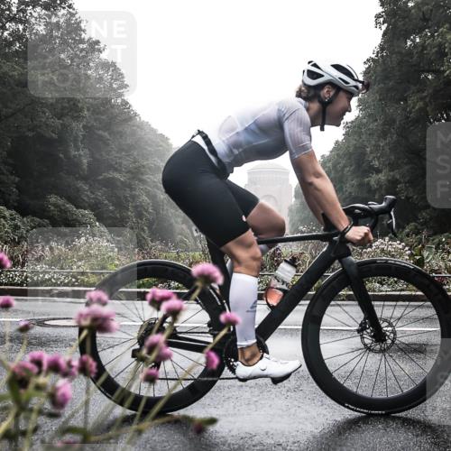 13.09.2026 - Stadtparktriathlon H.Heesch http://msf.ph/oto/10272230 13.09.2026 09:09:00 Radfahren 39, 42, 71, 156, 162, 168, 208 meine-sportfotos.de