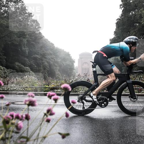 13.09.2026 - Stadtparktriathlon H.Heesch http://msf.ph/oto/10272233 13.09.2026 09:09:02 Radfahren 39, 42, 71, 156, 162, 168, 208 meine-sportfotos.de