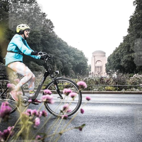 13.09.2026 - Stadtparktriathlon H.Heesch http://msf.ph/oto/10272281 13.09.2026 10:37:31 Radfahren 343, 429, 494, 529 meine-sportfotos.de