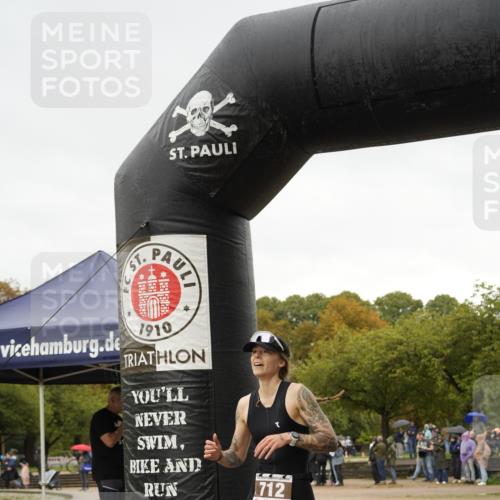 13.09.2026 - Stadtparktriathlon Patografie http://msf.ph/oto/10272283 13.09.2026 12:36:34 Ziel 712, 877 meine-sportfotos.de