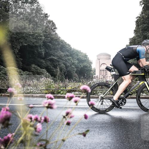 13.09.2026 - Stadtparktriathlon H.Heesch http://msf.ph/oto/10272294 13.09.2026 10:37:40 Radfahren 329, 432, 540 meine-sportfotos.de