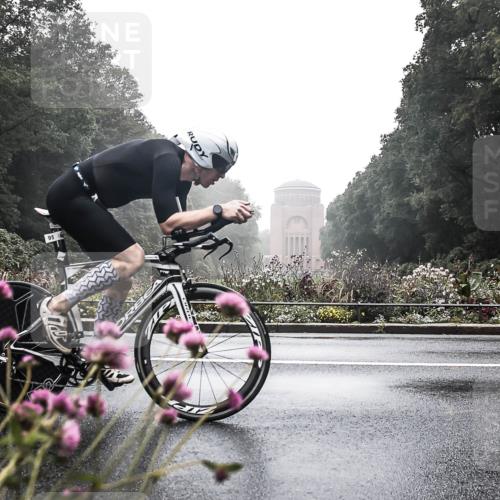 13.09.2026 - Stadtparktriathlon H.Heesch http://msf.ph/oto/10272295 13.09.2026 09:09:39 Radfahren 3, 95, 113, 146, 165 meine-sportfotos.de