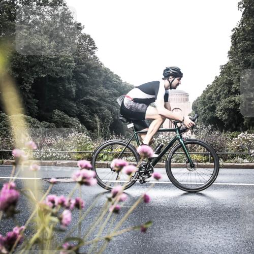 13.09.2026 - Stadtparktriathlon H.Heesch http://msf.ph/oto/10272315 13.09.2026 10:37:53 Radfahren 376, 420, 449, 484, 491, 504, 518, 527 meine-sportfotos.de