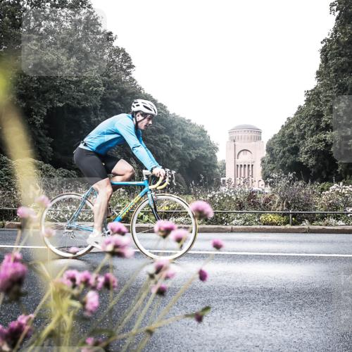 13.09.2026 - Stadtparktriathlon H.Heesch http://msf.ph/oto/10272322 13.09.2026 10:37:53 Radfahren 376, 420, 449, 484, 491, 504, 518, 527 meine-sportfotos.de