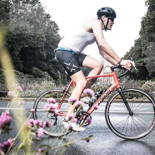 13.09.2026 - Stadtparktriathlon H.Heesch http://msf.ph/oto/10272333 13.09.2026 10:37:56 Radfahren 376, 449, 483, 484, 504, 518, 527, 584 meine-sportfotos.de