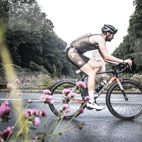 13.09.2026 - Stadtparktriathlon H.Heesch http://msf.ph/oto/10272336 13.09.2026 10:37:58 Radfahren 378, 483, 504, 553, 584 meine-sportfotos.de