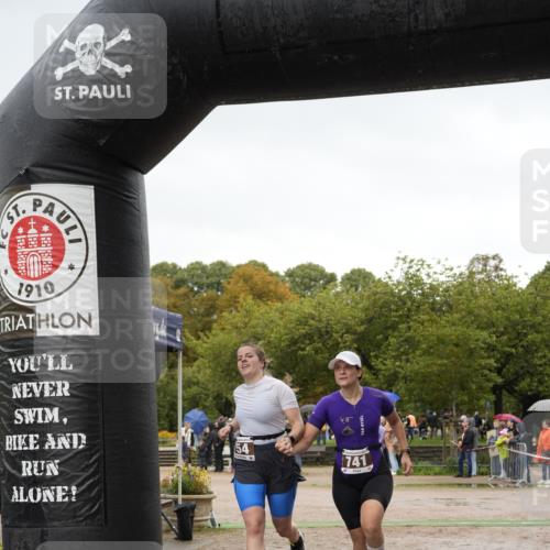 13.09.2026 - Stadtparktriathlon Patografie http://msf.ph/oto/10272341 13.09.2026 12:37:07 Ziel 741, 754, 798, 804 meine-sportfotos.de