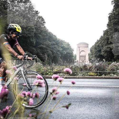 13.09.2026 - Stadtparktriathlon H.Heesch http://msf.ph/oto/10272358 13.09.2026 10:38:17 Radfahren 353, 358, 392, 464, 490 meine-sportfotos.de