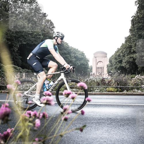 13.09.2026 - Stadtparktriathlon H.Heesch http://msf.ph/oto/10272373 13.09.2026 10:38:21 Radfahren 353, 410, 464, 490 meine-sportfotos.de