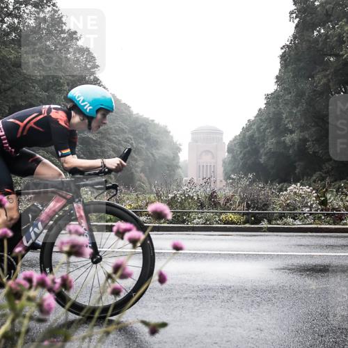 13.09.2026 - Stadtparktriathlon H.Heesch http://msf.ph/oto/10272377 13.09.2026 09:10:26 Radfahren 8, 22, 174 meine-sportfotos.de