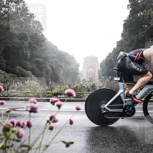 13.09.2026 - Stadtparktriathlon H.Heesch http://msf.ph/oto/10272381 13.09.2026 09:10:27 Radfahren 8, 22, 174 meine-sportfotos.de