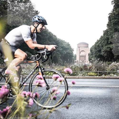 13.09.2026 - Stadtparktriathlon H.Heesch http://msf.ph/oto/10272385 13.09.2026 10:38:37 Radfahren 505, 564 meine-sportfotos.de
